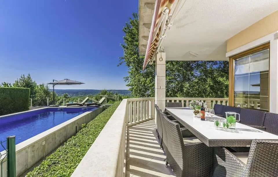 Villa Rosa