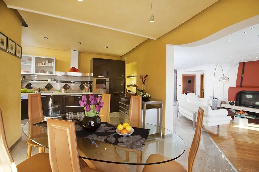 Villa Rosa 0*, Labin (Istria)